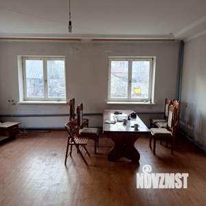 Дом 182м², 2-этажный, участок 9 сот.  
