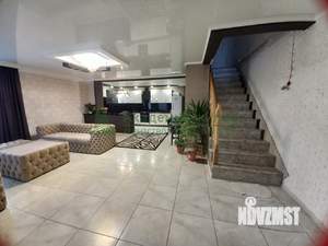 Дом 233м², 2-этажный, участок 5 сот.  