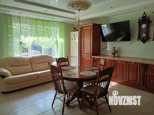 Дом 250м², 2-этажный, участок 5 сот.  