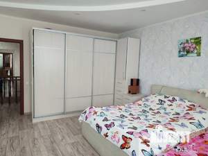 Дом 165м², 2-этажный, участок 4 сот.  