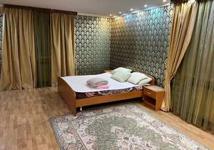 Дом 440м², 3-этажный, участок 7 сот.  