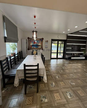 Дом 152м&sup2;, 2-этажный, участок 10 сот.  