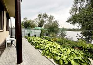 Дом 141м², 3-этажный, участок 8 сот.  