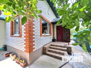 Дом 180м², 2-этажный, участок 9 сот.  