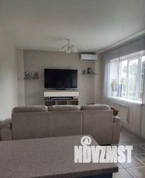 Дом 165м&sup2;, 2-этажный, участок 5 сот.  