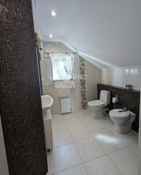 Дом 152м², 2-этажный, участок 4 сот.  