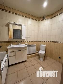 Дом 248м², 2-этажный, участок 14 сот.  