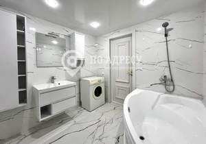 Дом 450м&sup2;, 2-этажный, участок 6 сот.  