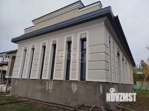 Дом 1083м², 3-этажный, участок 15 сот.  