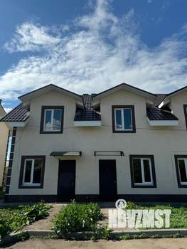 Таунхаус 55м², 2-этажный, участок 1 сот.  