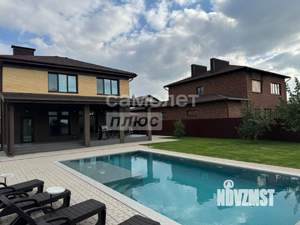 Коттедж 240м², 2-этажный, участок 10 сот.  