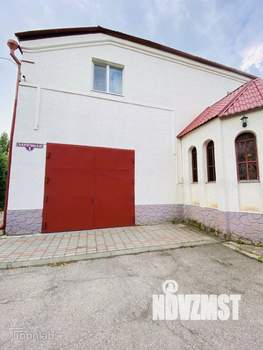 Коттедж 424м², 3-этажный, участок 20 сот.  