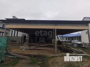 Дом 1083м², 3-этажный, участок 15 сот.  