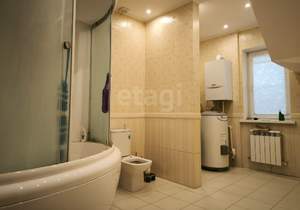 Дом 184м&sup2;, 2-этажный, участок 5 сот.  