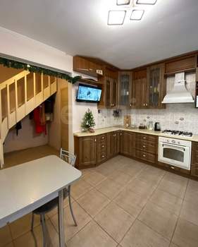 Дом 46м², 2-этажный, участок 128 сот.  