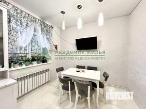 Дом 171м², 2-этажный, участок 15 сот.  