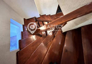 Дом 450м&sup2;, 2-этажный, участок 6 сот.  