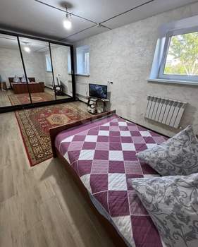 Дом 212м², 2-этажный, участок 9 сот.  