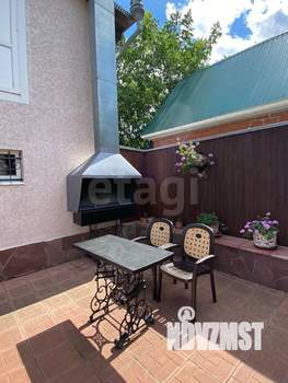 Дом 369м², 3-этажный, участок 10 сот.  