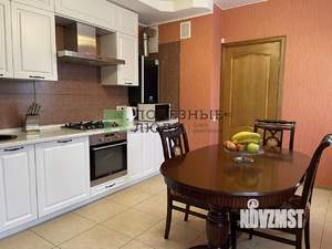 Дом 140м², 2-этажный, участок 5 сот.  