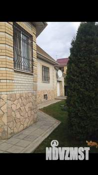 Коттедж 260м², 2-этажный, участок 10 сот.  