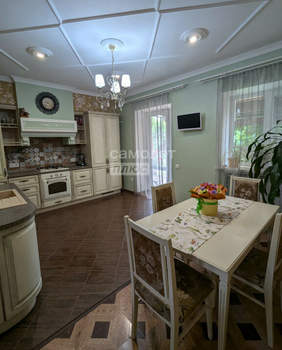 Дом 152м², 2-этажный, участок 4 сот.  