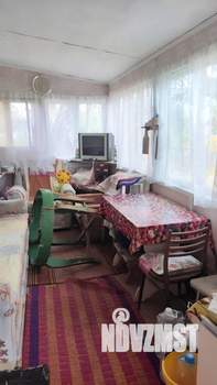 Дом 45м&sup2;, 2-этажный, участок 4 сот.  