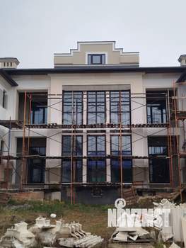 Дом 1083м², 3-этажный, участок 15 сот.  