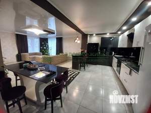 Дом 233м², 2-этажный, участок 5 сот.  