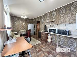 Дом 187м², 3-этажный, участок 9 сот.  