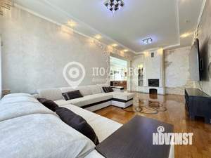 Дом 298м², 2-этажный, участок 8 сот.  