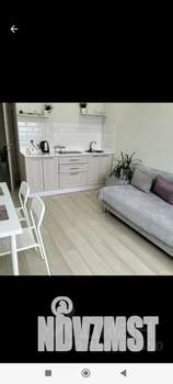 1-к квартира, посуточно, 40м2, 13/25 этаж