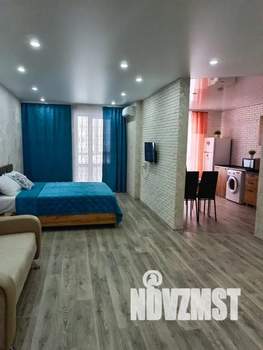 Студия квартира, посуточно, 42м2, 2/25 этаж