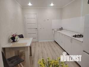 1-к квартира, посуточно, 40м2, 7/10 этаж