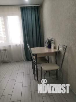 1-к квартира, посуточно, 42м2, 2/10 этаж