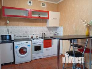 1-к квартира, посуточно, 42м2, 3/10 этаж