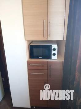 1-к квартира, посуточно, 38м2, 8/10 этаж