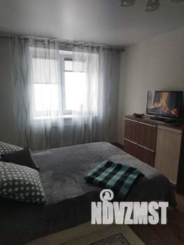 1-к квартира, посуточно, 38м2, 6/10 этаж