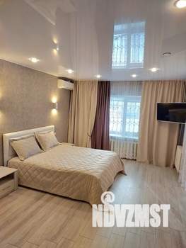 2-к квартира, посуточно, 100м2, 2/9 этаж