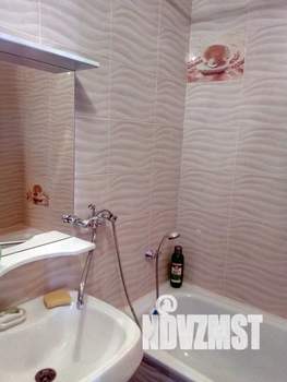 2-к квартира, посуточно, 46м2, 8/10 этаж