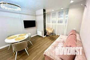 2-к квартира, посуточно, 42м2, 20/25 этаж