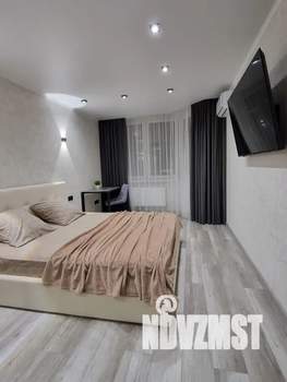 1-к квартира, посуточно, 38м2, 24/25 этаж