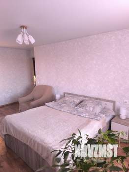 1-к квартира, посуточно, 43м2, 4/10 этаж