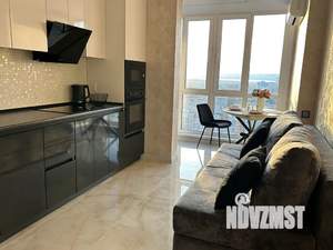 1-к квартира, посуточно, 42м2, 23/25 этаж