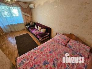 1-к квартира, посуточно, 34м2, 3/9 этаж