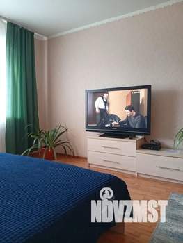 1-к квартира, посуточно, 42м2, 3/10 этаж