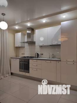 1-к квартира, посуточно, 40м2, 7/10 этаж