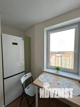 1-к квартира, посуточно, 37м2, 17/25 этаж