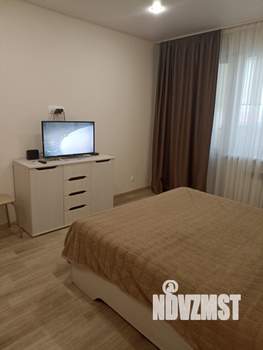 1-к квартира, посуточно, 40м2, 2/10 этаж