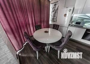 1-к квартира, посуточно, 50м2, 1/1 этаж